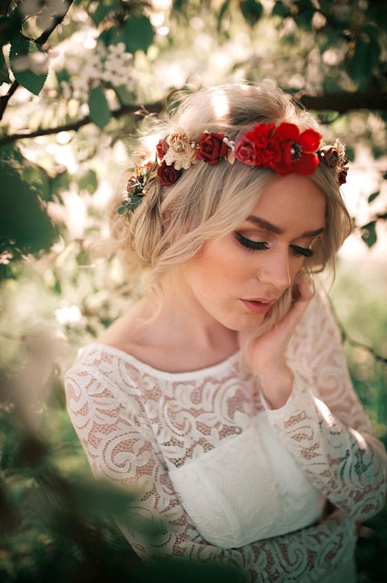 مدل موی عروس با تاج گل